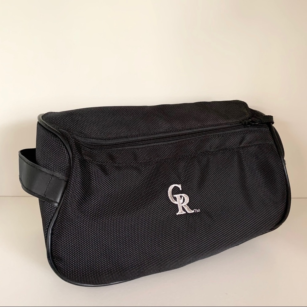 NWOT Vintage Large toiletries travel case